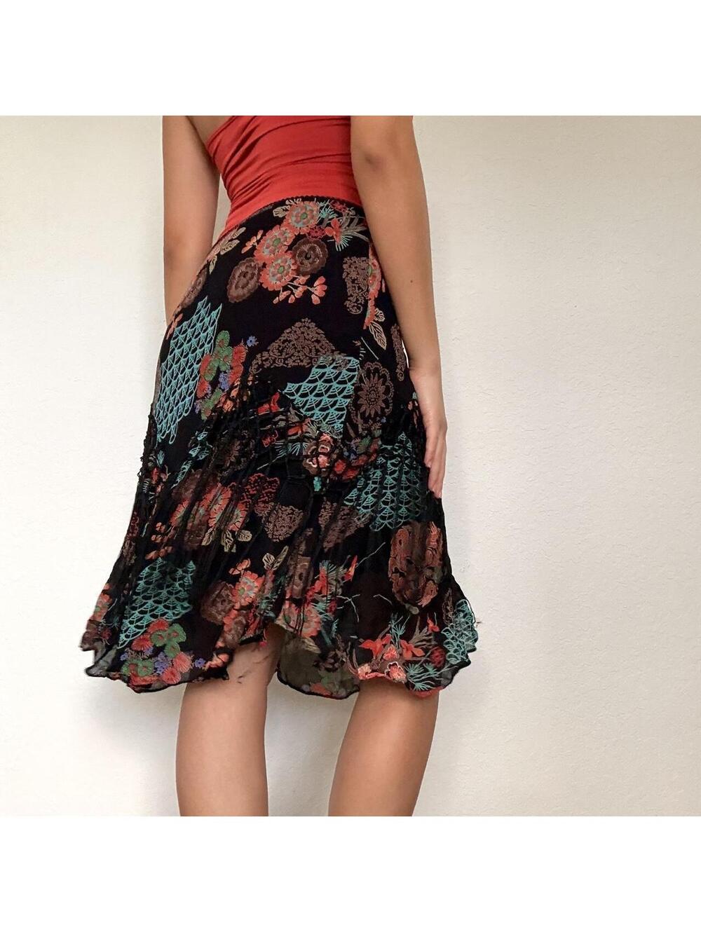 Y2K Lola P. black floral beaded fringe midi skirt - Picture 3 of 8